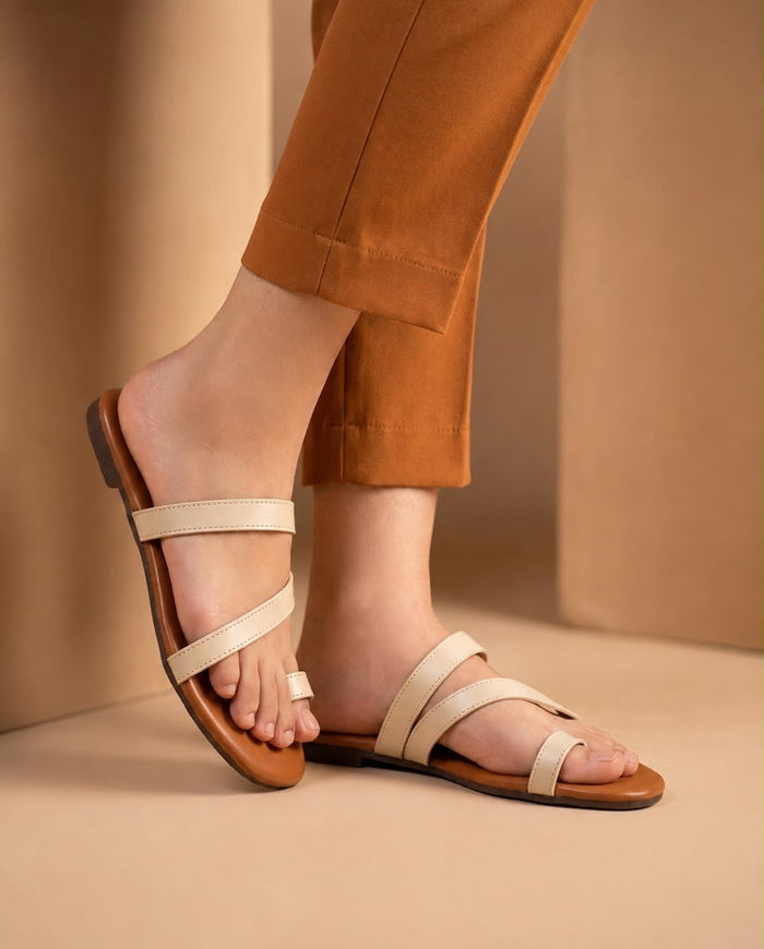 Strappy Flat. MF - 136