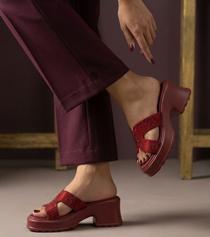 MP - 501 Veloura Wedges