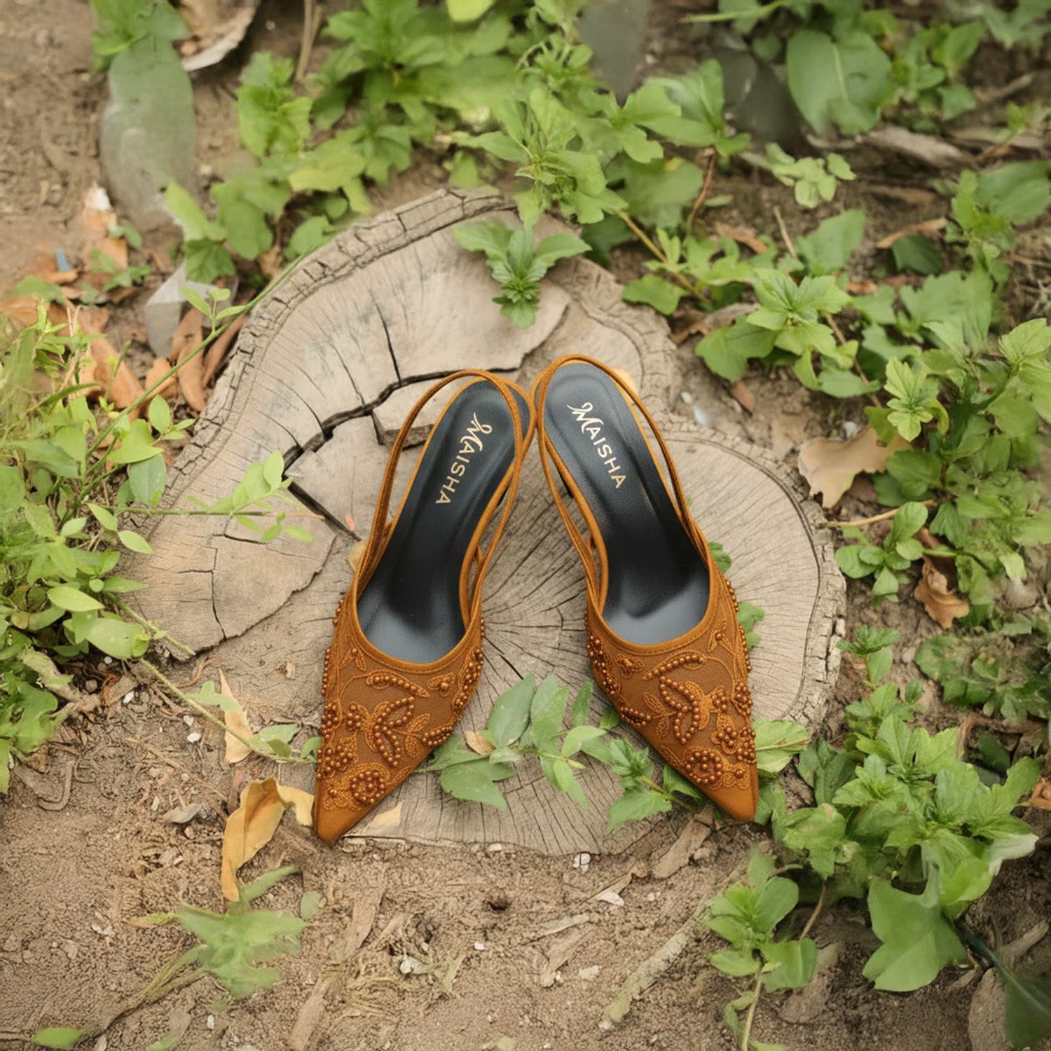 Pearl Embroidery Mule MM-201