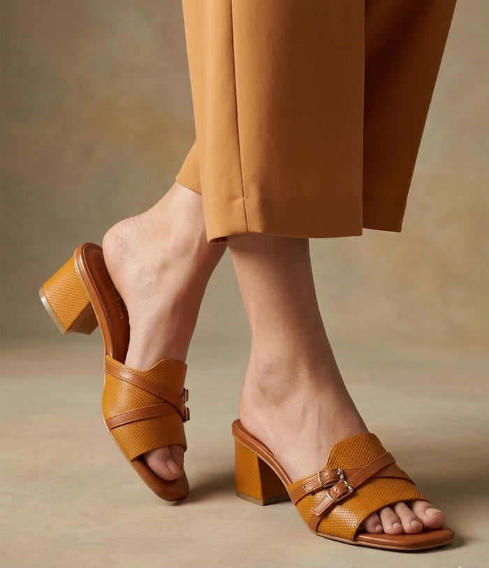 Camille Heel  MH - 323